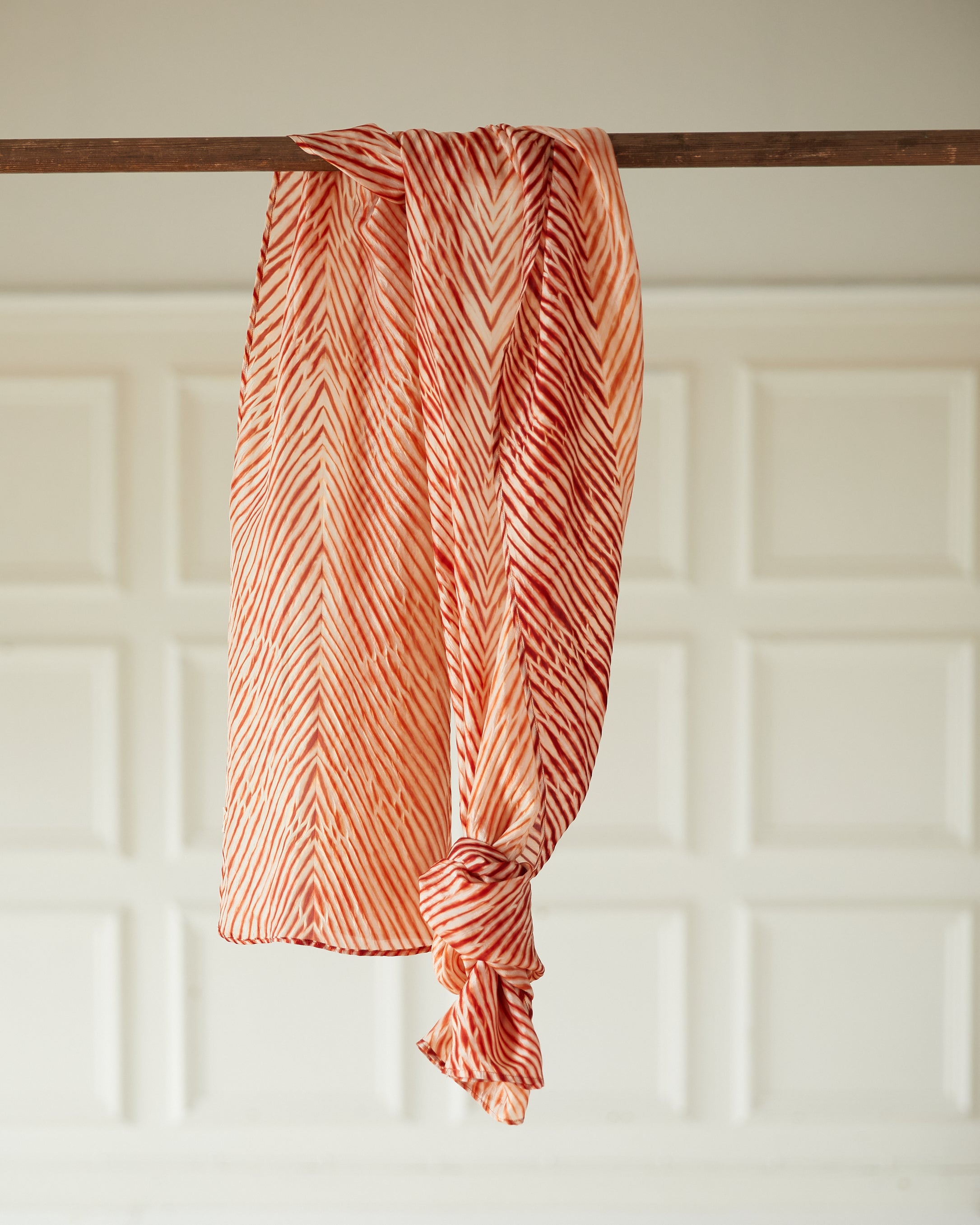 Arashi – Shibori Indigo Dyed Silk Shawl – Red