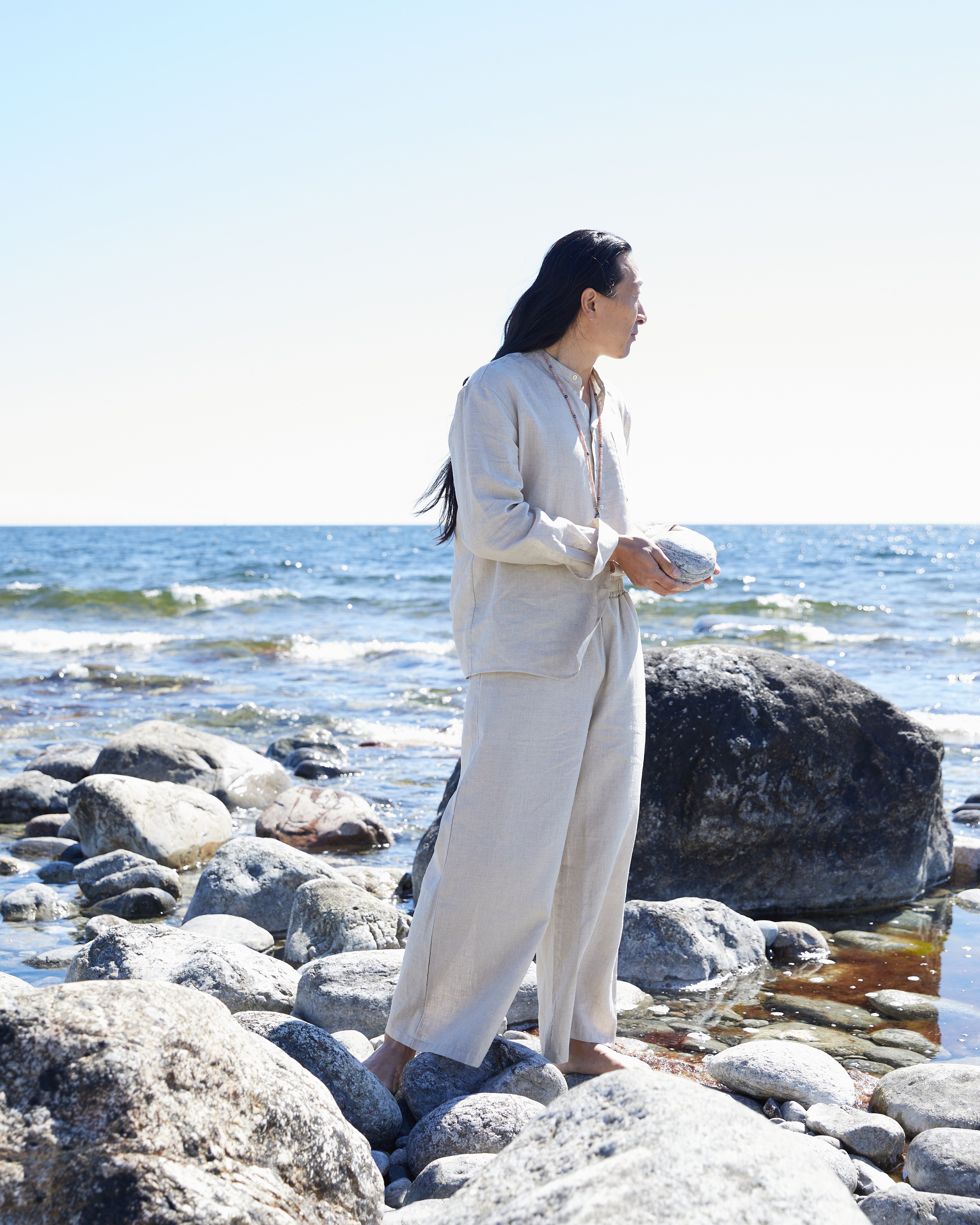 Klassisk rak byxa i härligt linne (unisex) – Raw linen