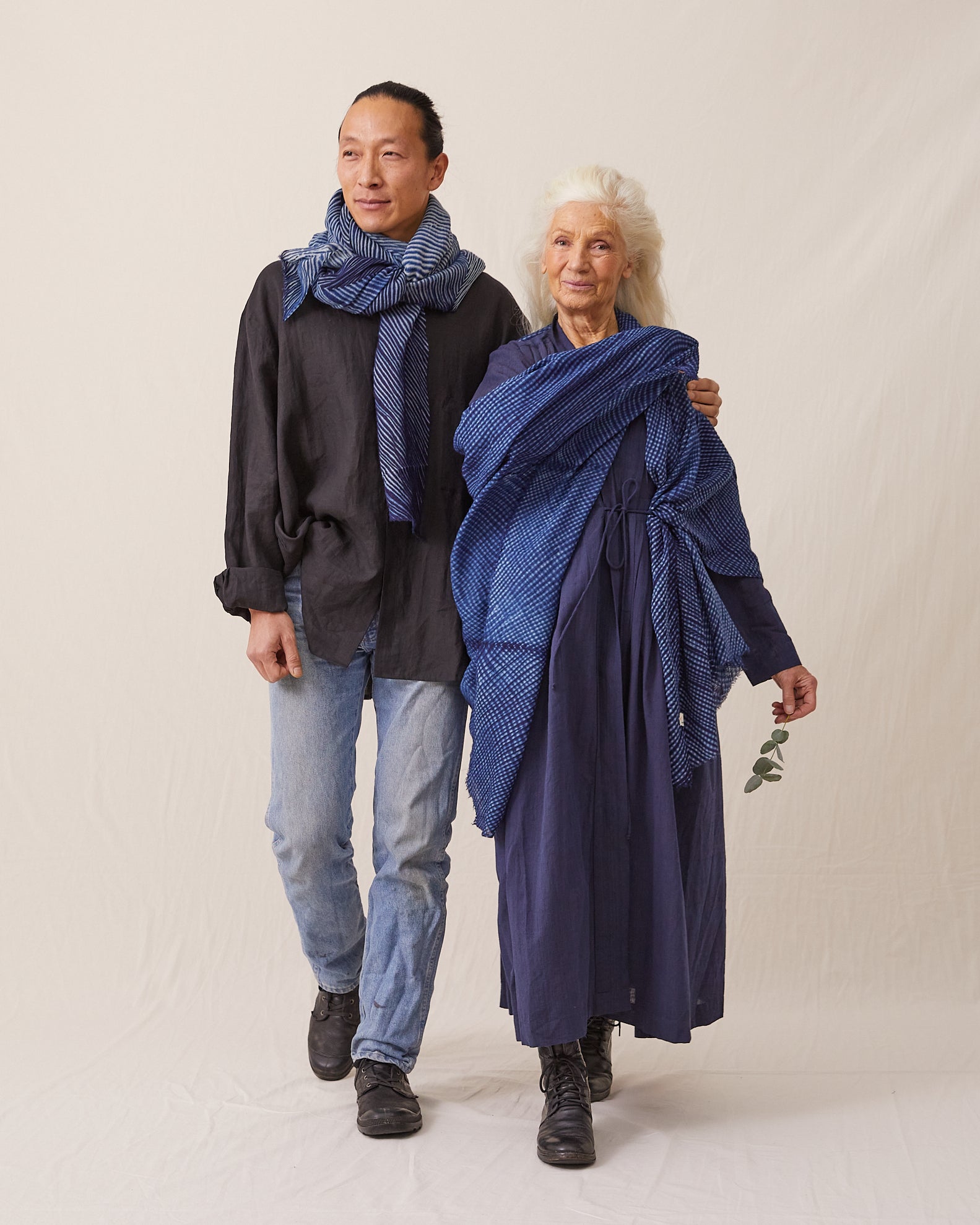 Arashi Shibori Indigo Pashmina Wool Shawl  – Indigo