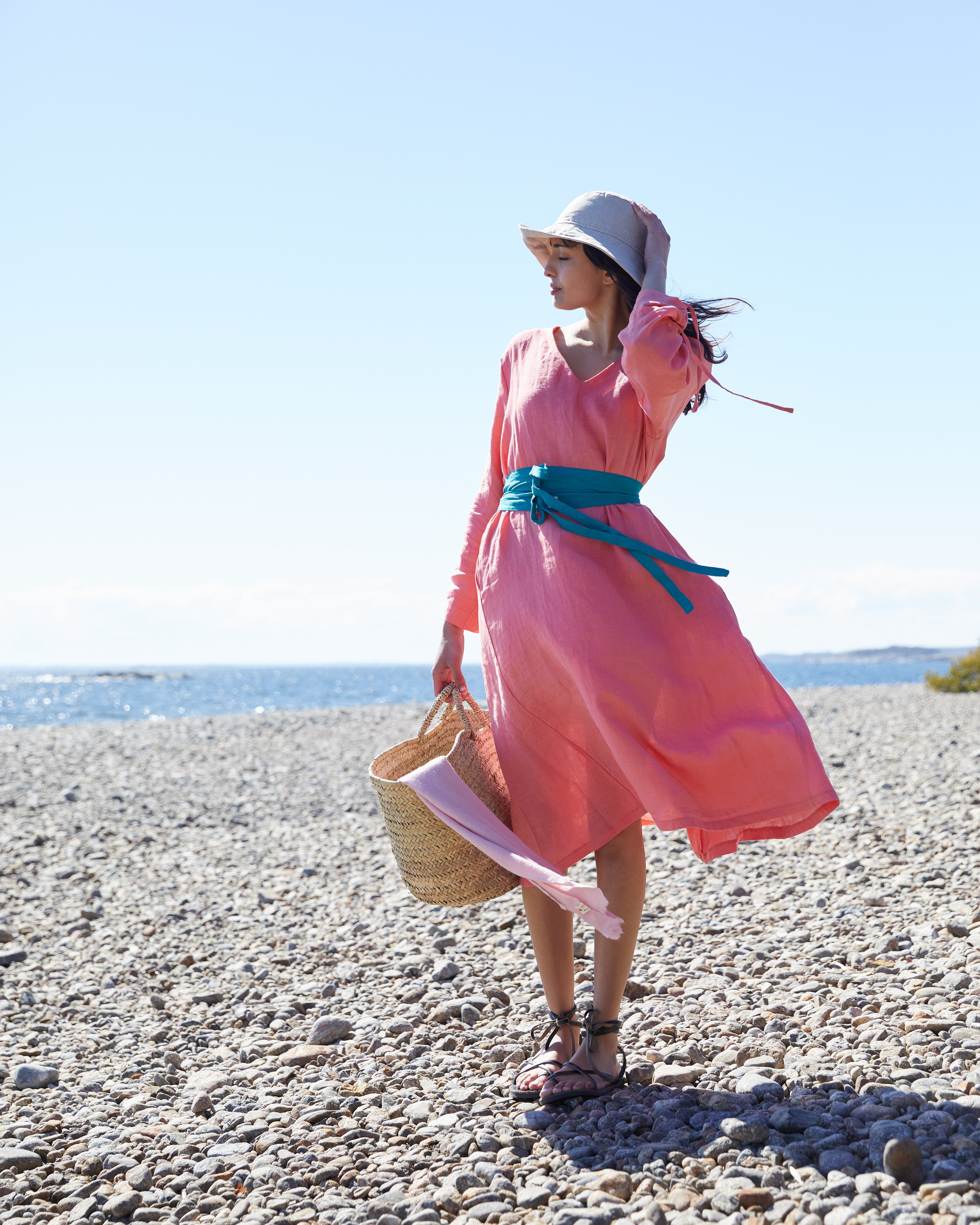 Kaftan/klänning i härligt linne – Tea Rose