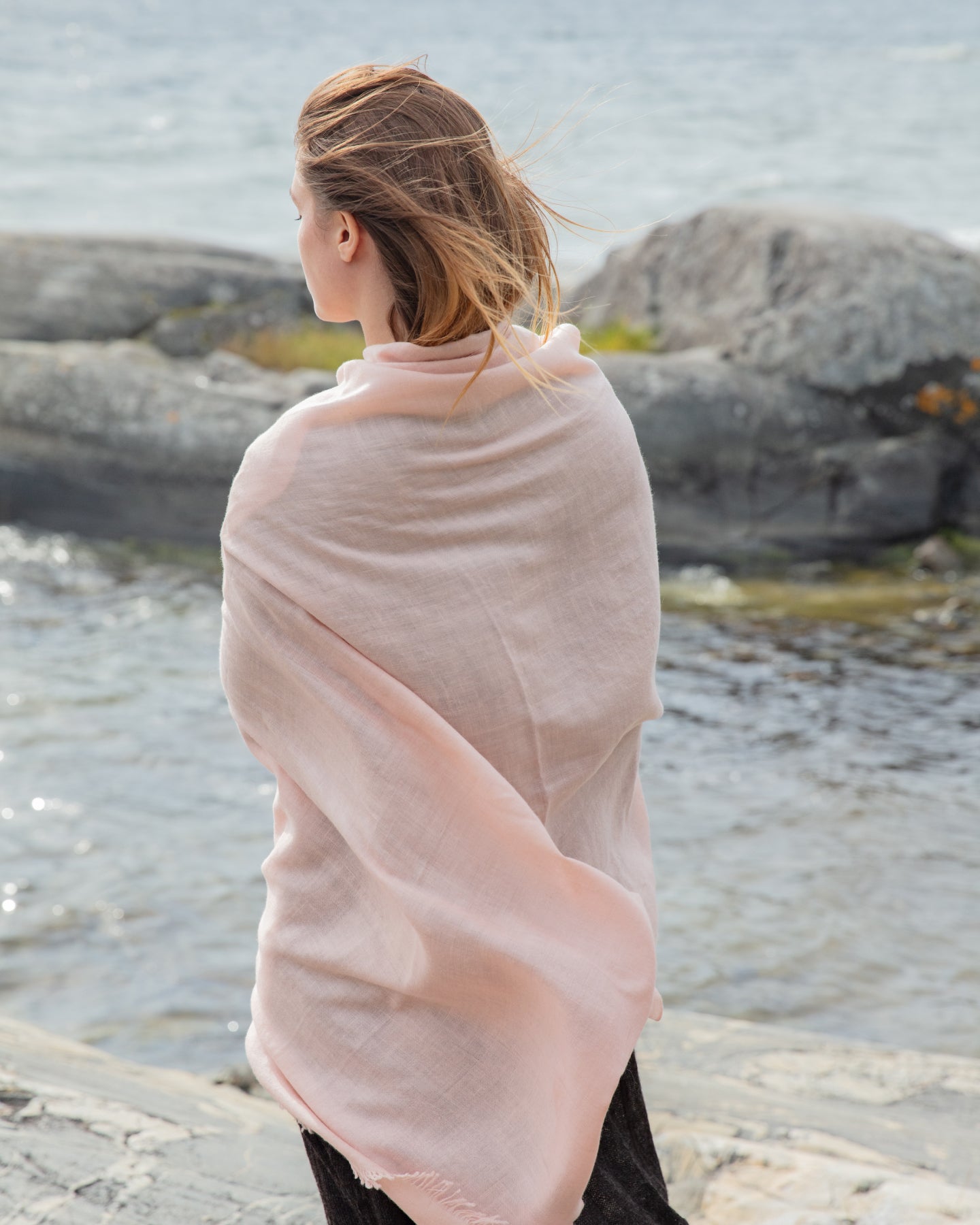 Pashmina Shawl from Ladakh, Kashmir – Exclusive 100 x 200 cm, Light Pink