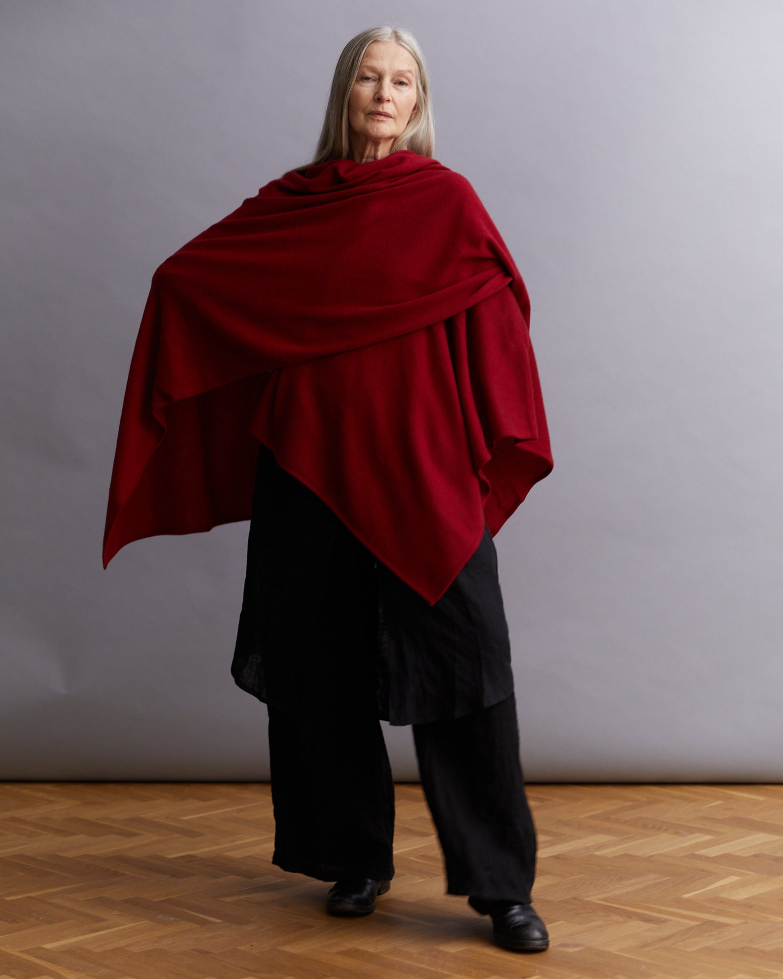 Kashmir poncho från Nepal,  exklusiv,  Nepal röd