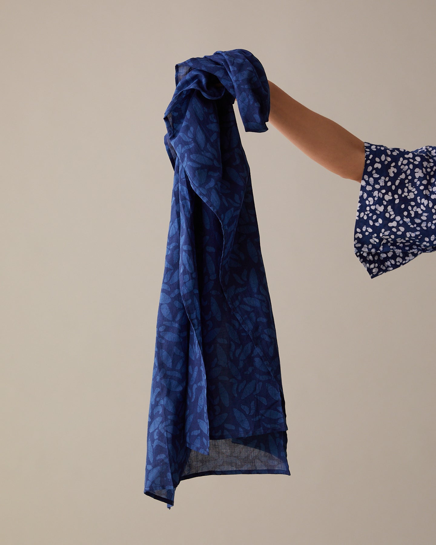 “Flower Meadow” – Indigo-dyed, Block-printed Cotton Shawl