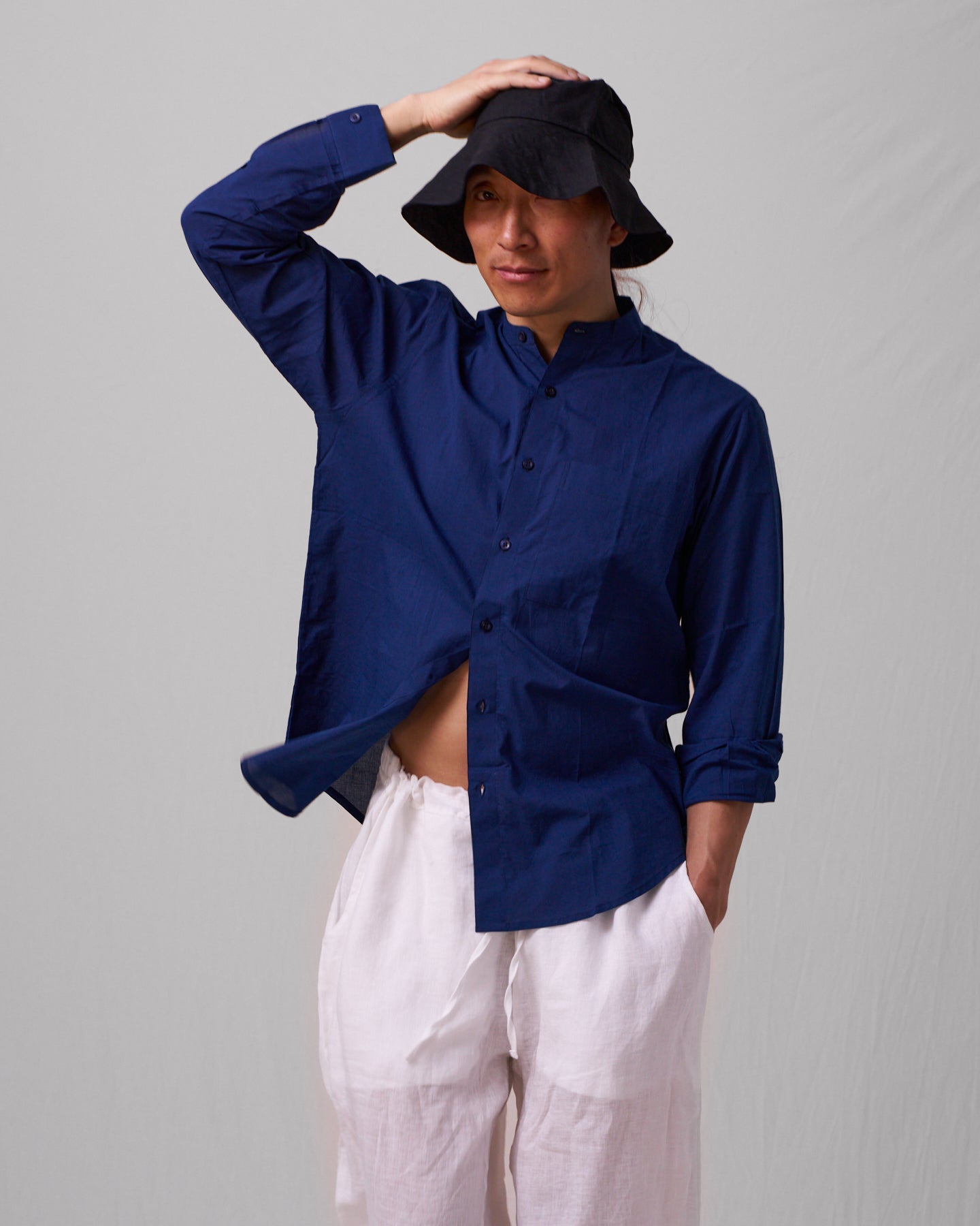 Skjorta färgad med naturlig indigo, bomull, unisex