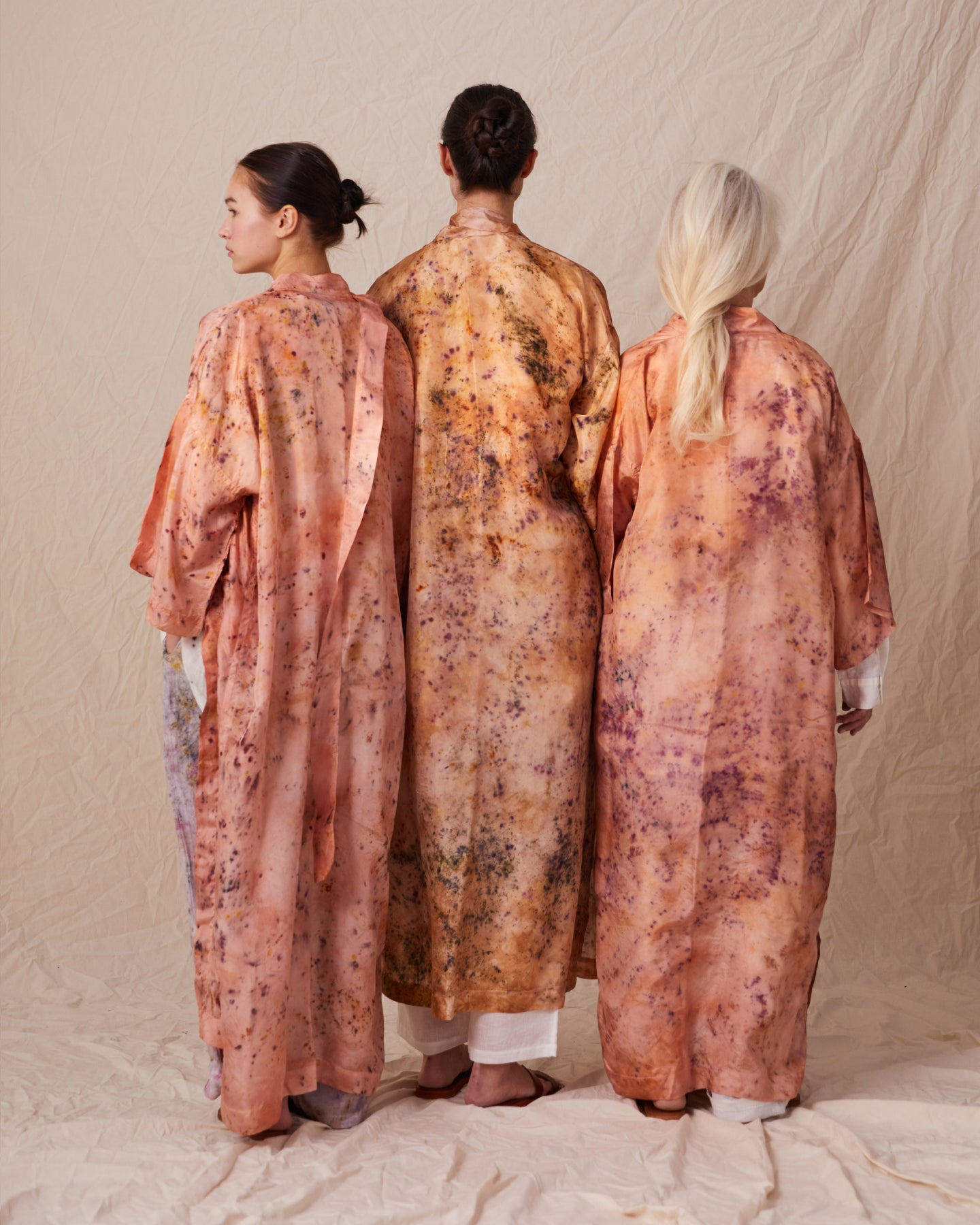 Kimono in silk naturally coloured, pink clouds