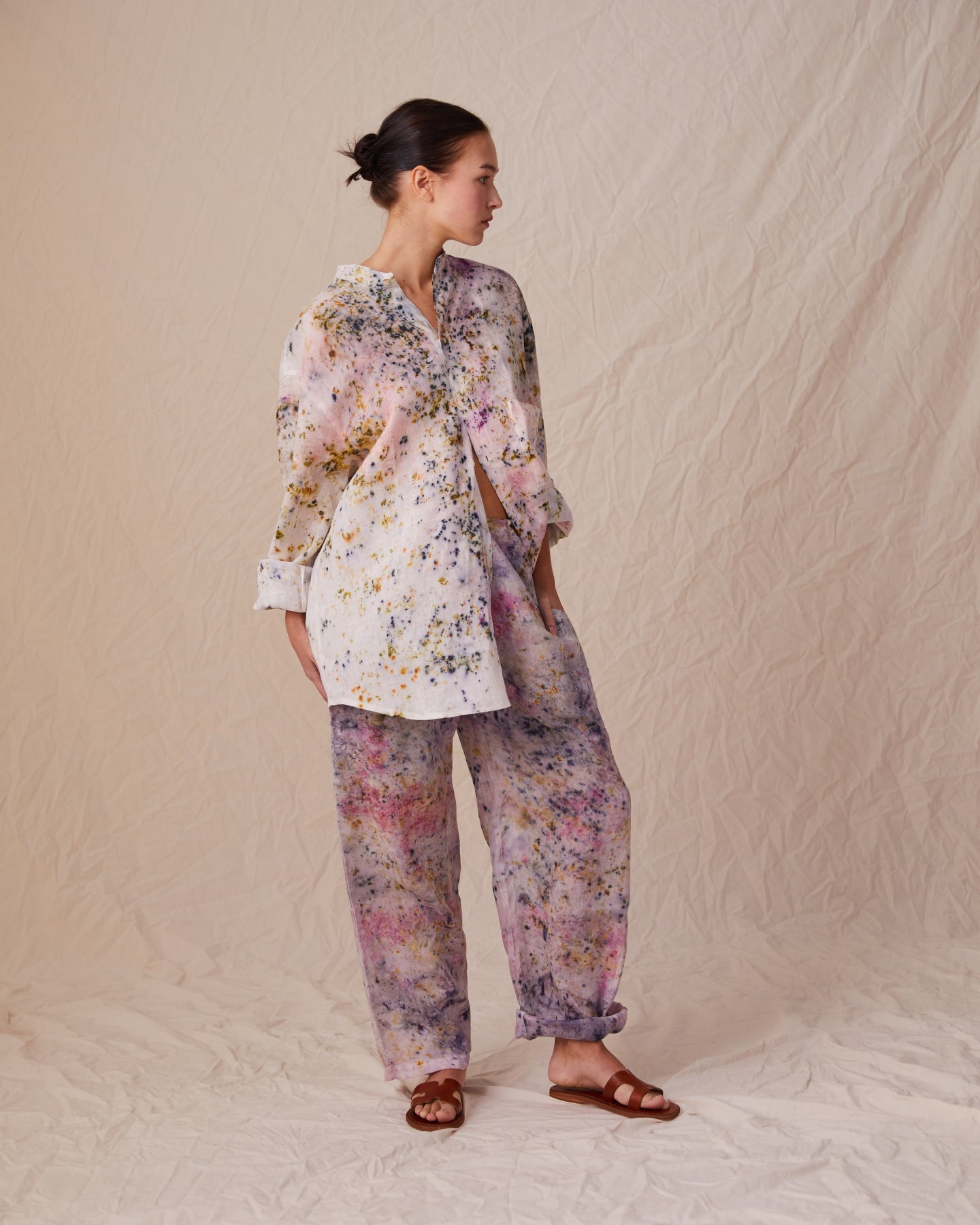 Plant Dye roomy, Linen Banded-collar Shirt (Unisex) – unique piece of wearable art