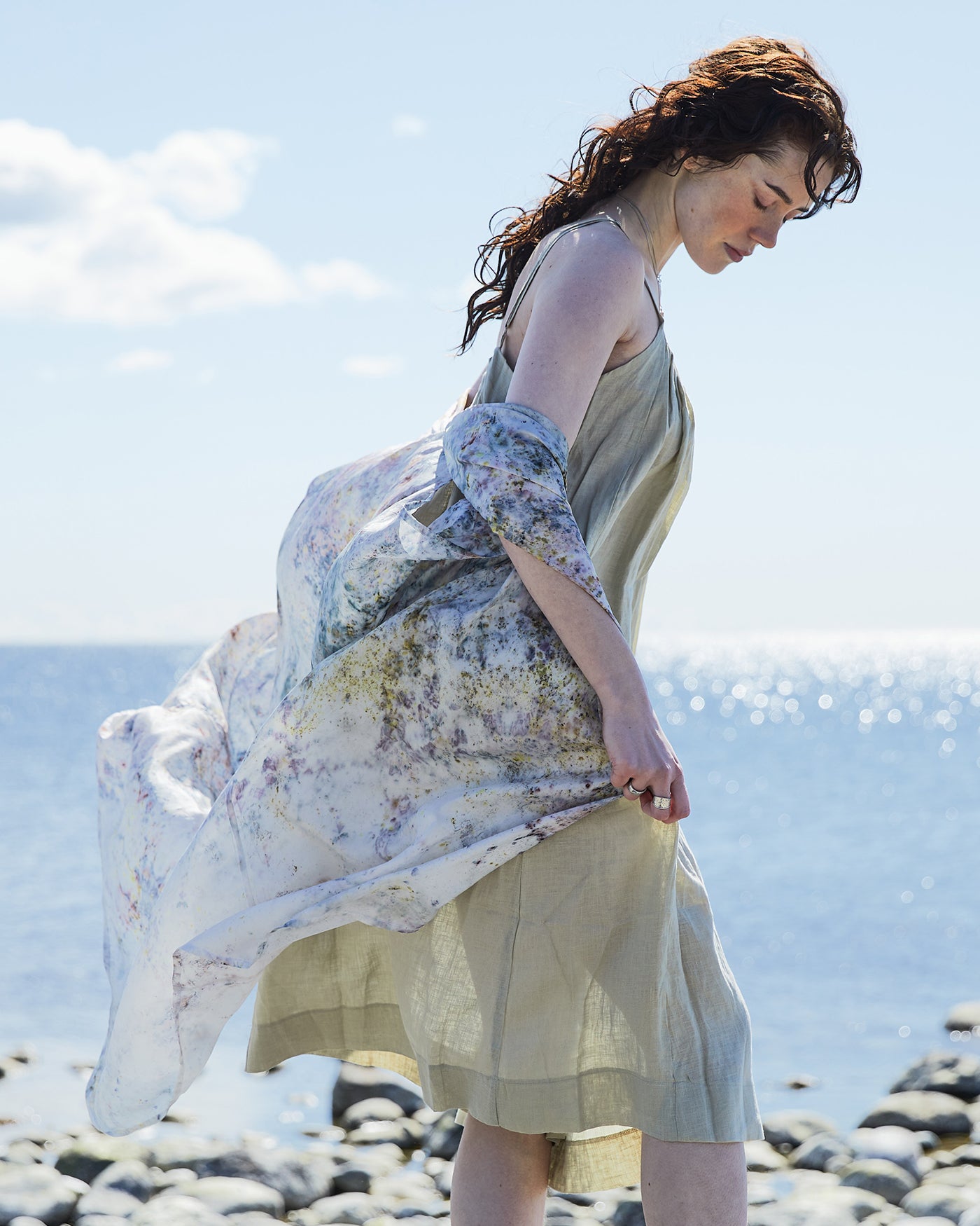 Kaftan in silk, naturally colored, grey/indigo