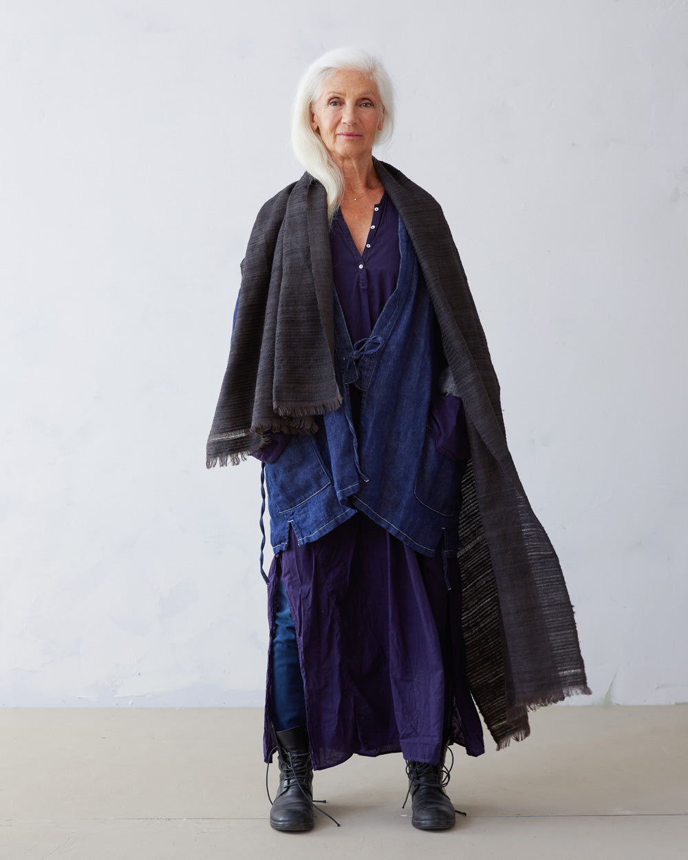 No. 1 Wild Silk and West Bengali Merino Wool Shawl – Obsidian Black
