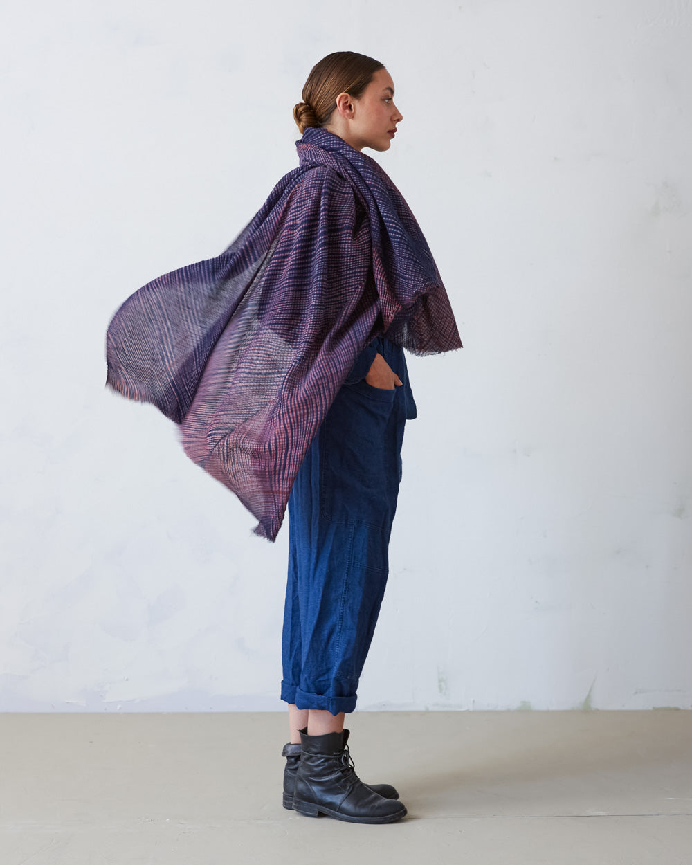 Arashi Shibori Indigo Pashmina Wool Shawl – Indigo and English red