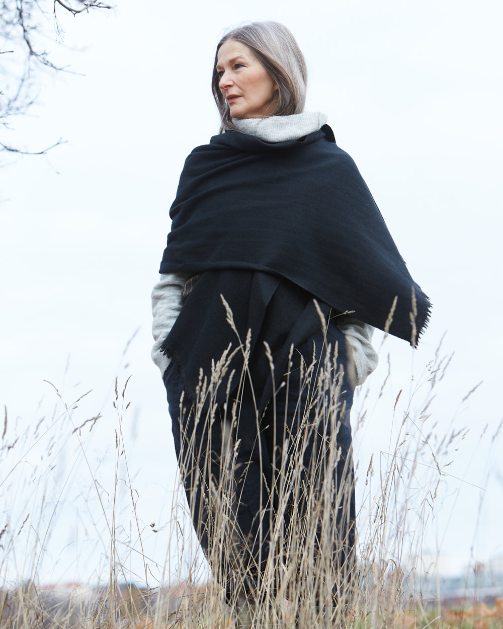 Yak and Merino Wool Shawl from Himachal Pradesh – Obsedian Black