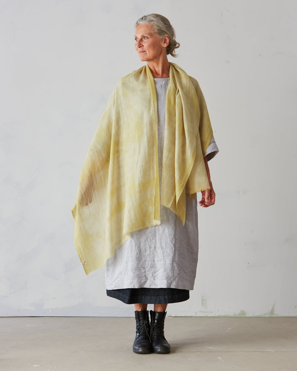 Ayurvedically Dyed Pashmina Wool Yoga Shawl – Oat