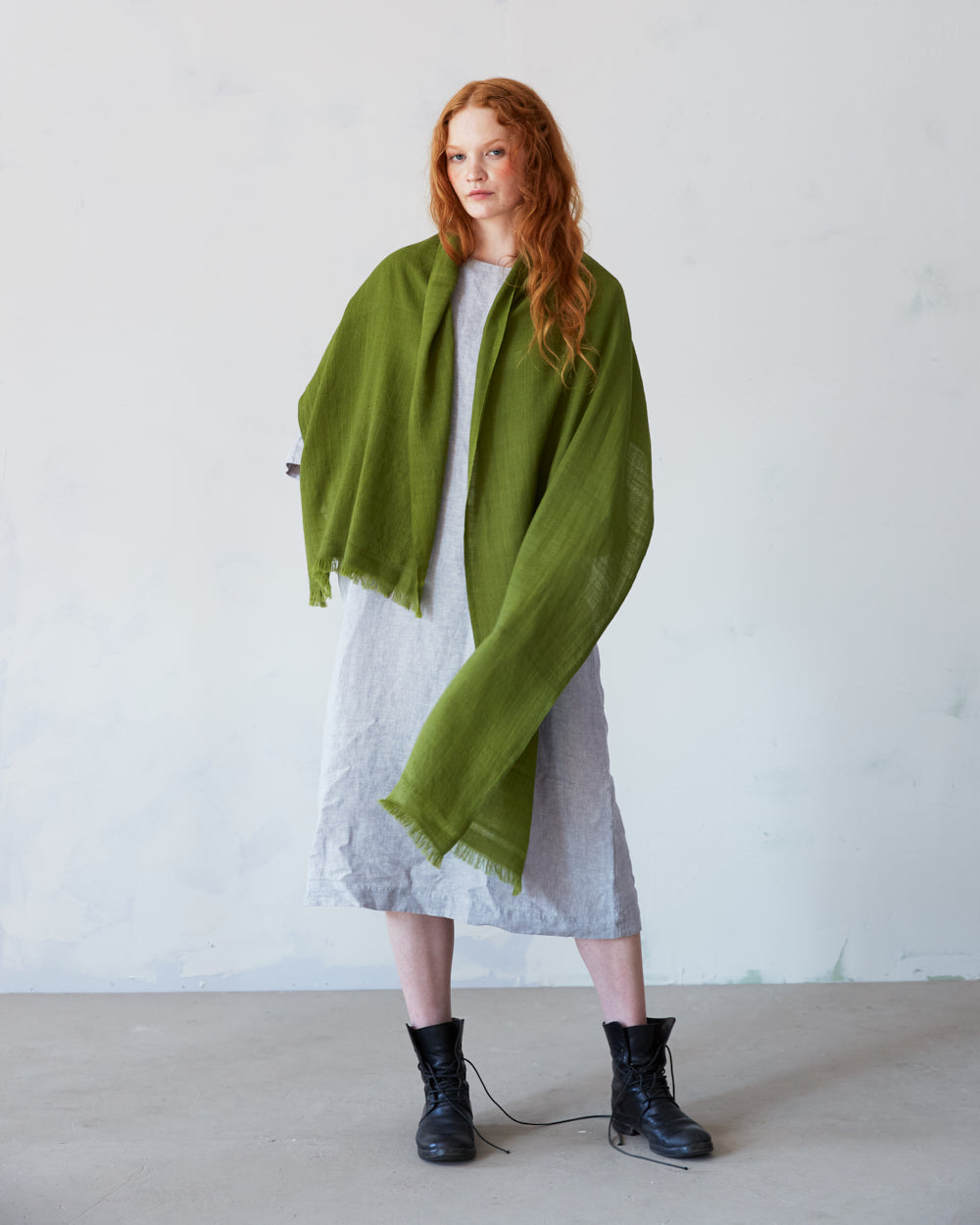 Pema West Bengali Merino Wool Shawl – Pine Green