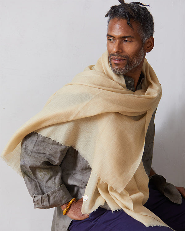 Exclusive, Large Shawl of the Softest, Naturally Dyed Pashmina Wool – Tea waste
