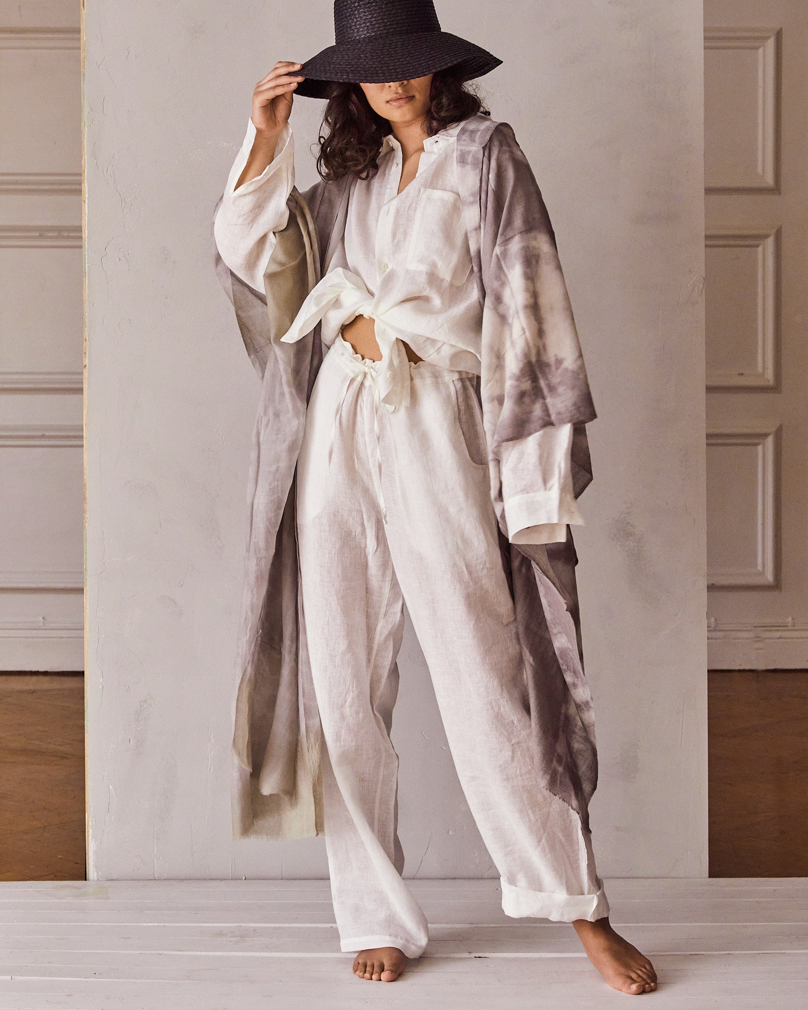 Ayurvedically Dyed Pashmina Wool Yoga Shawl – Grey