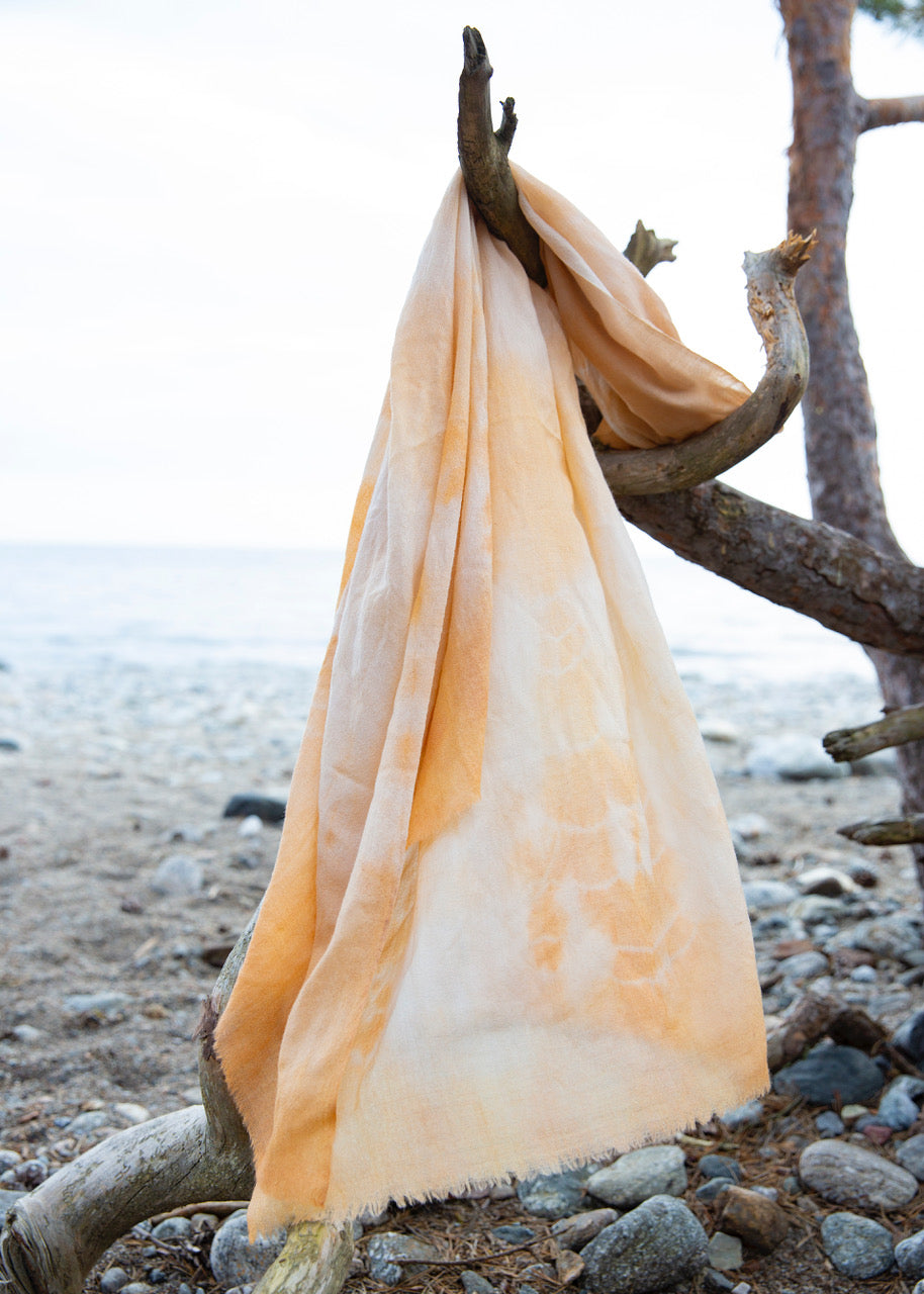 Ayurvedically Dyed Pashmina Wool Yoga Shawl – camel beige