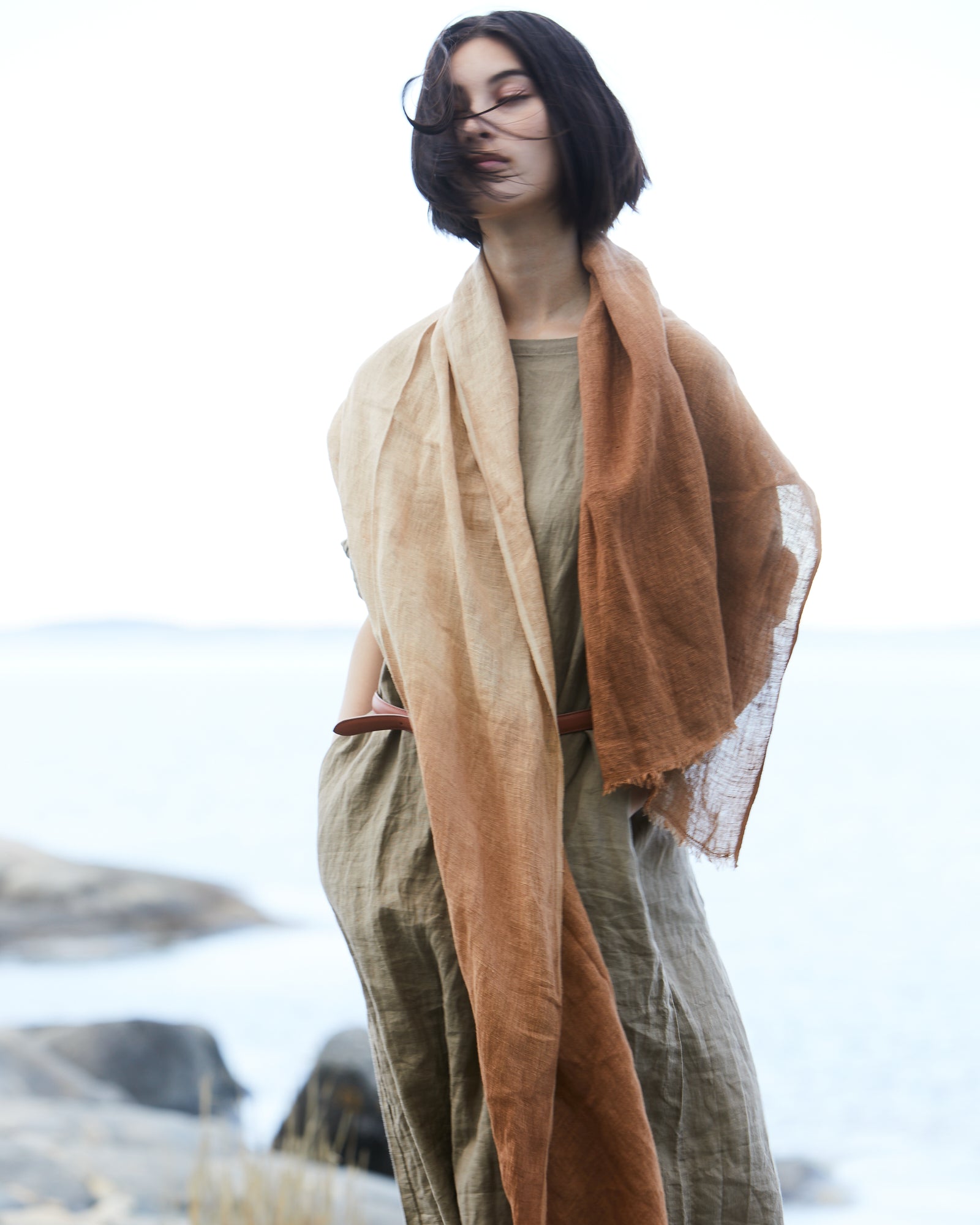 Tinted Hand-woven Linen Shawl – Desert Sand
