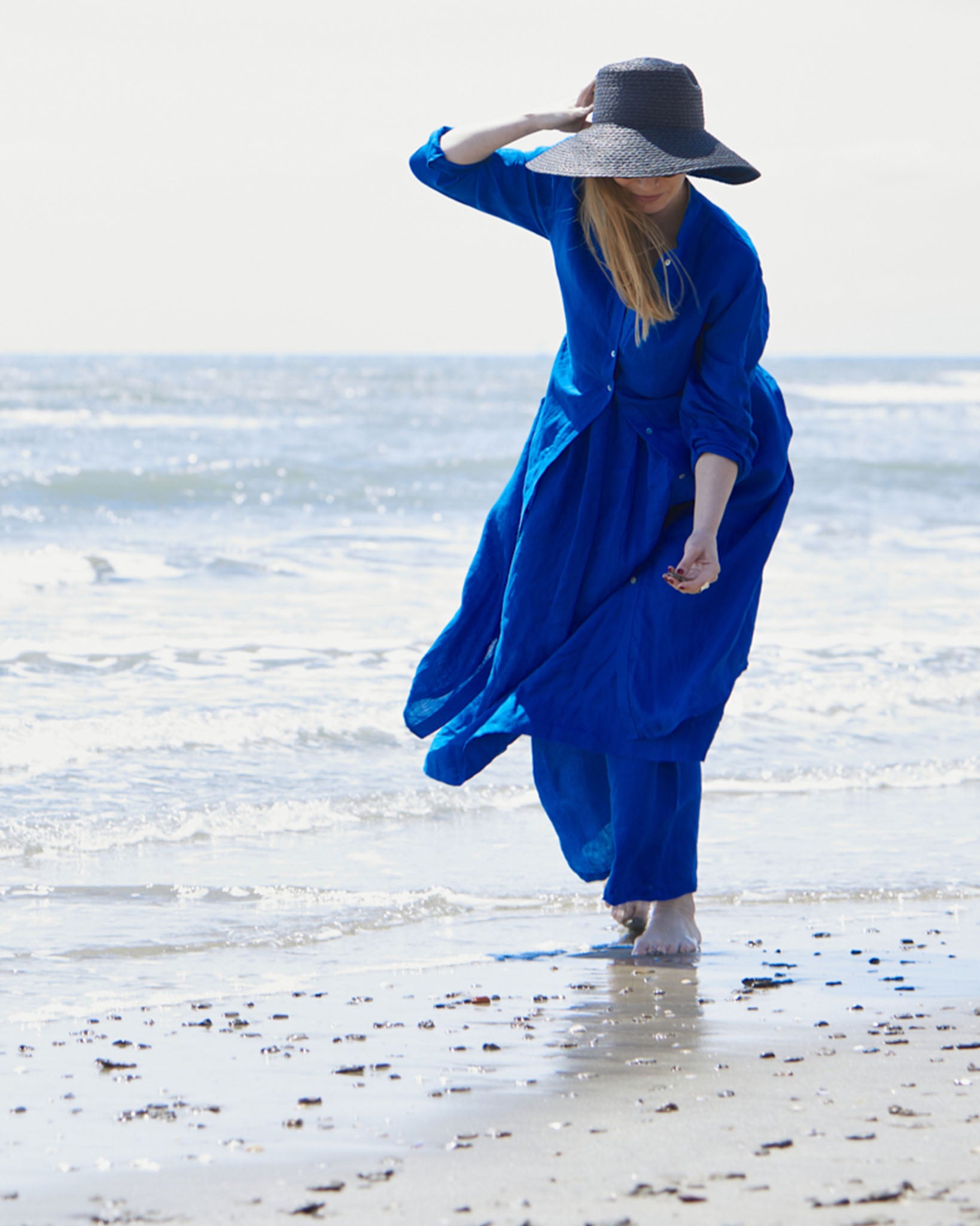 Long, Fine Linen Shirt – Ocean Blue