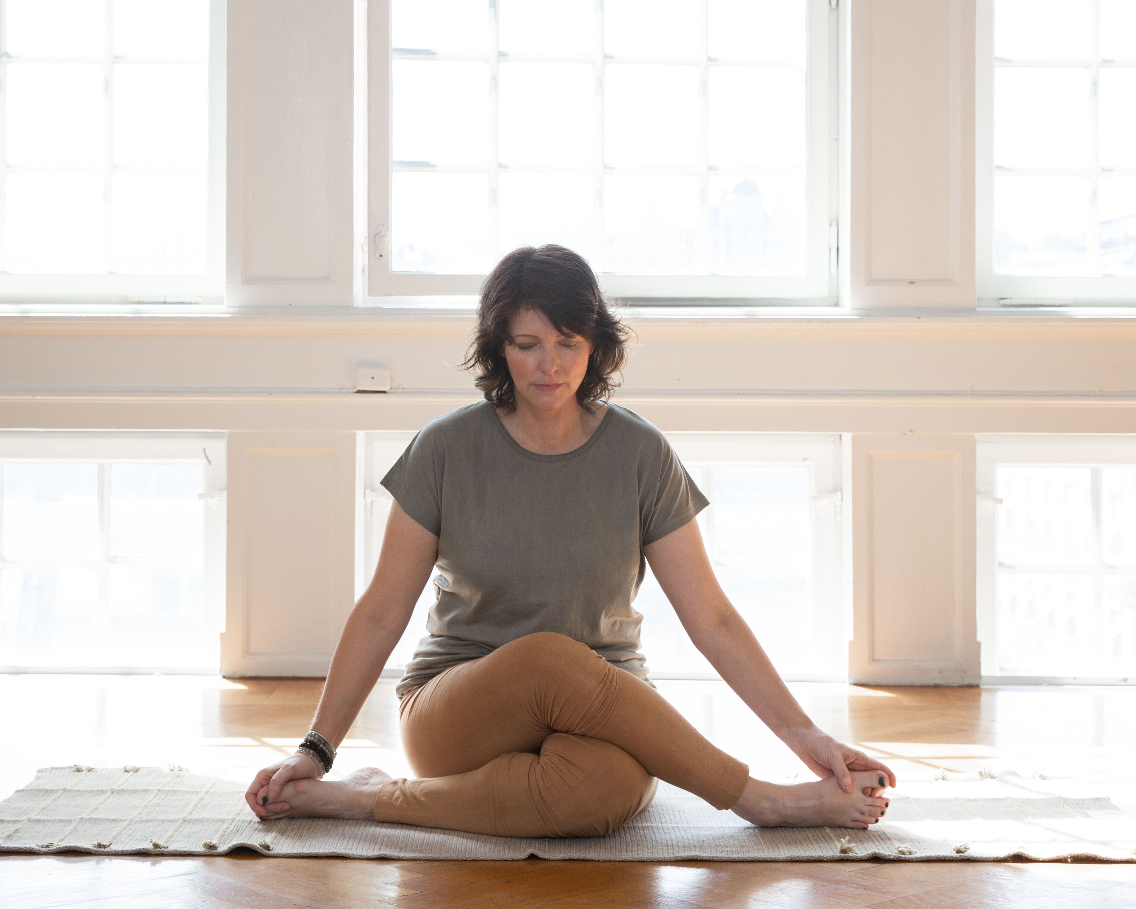 Ayurvedically Dyed Yoga Mat in Organic Cotton