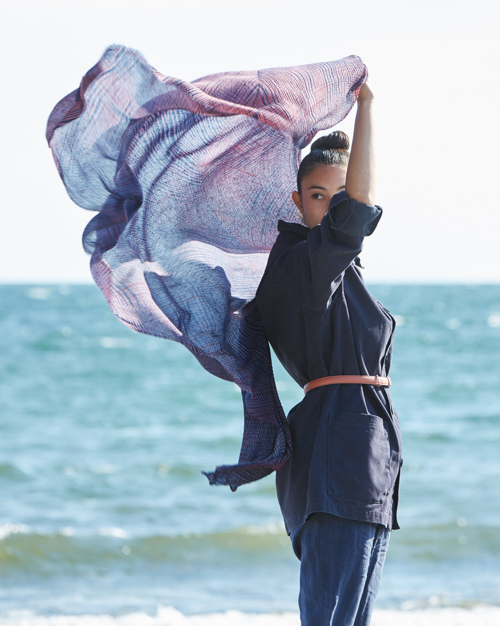 Arashi Shibori Indigo Pashmina Wool Shawl – Indigo and English red