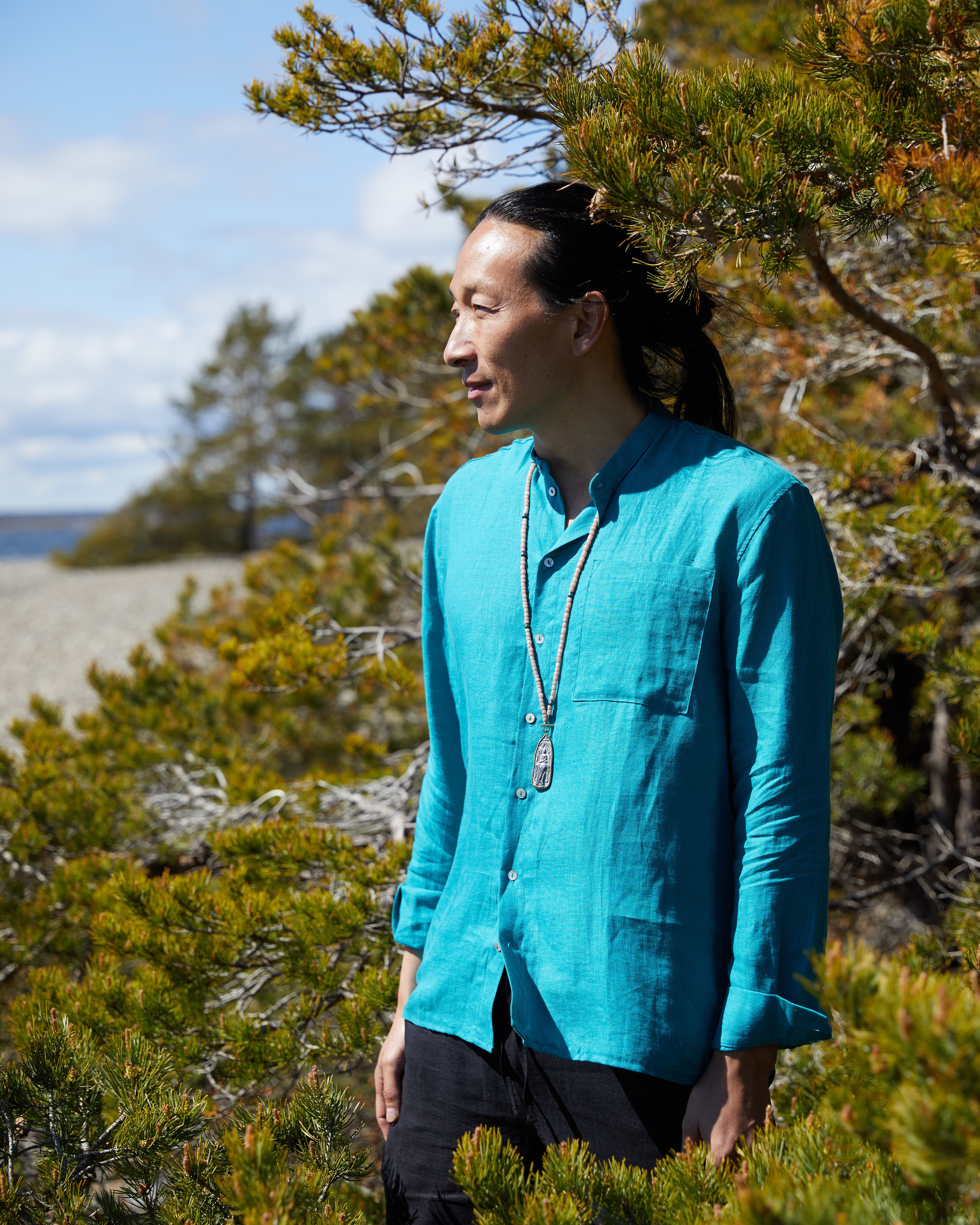 Klassisk murarskjorta i härligt linne (unisex) – Ocean Turquoise