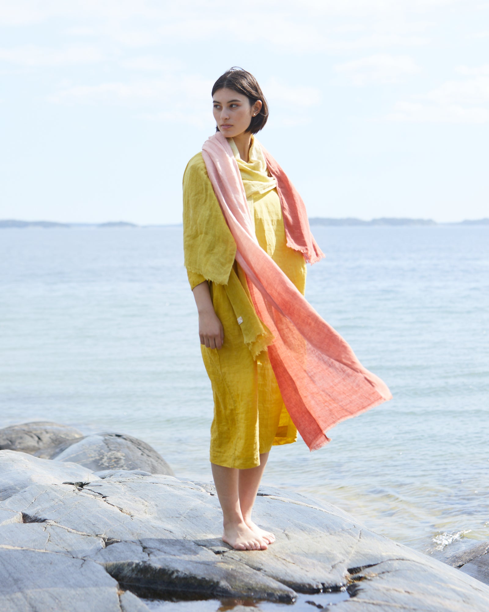 Tinted Hand-woven Linen Shawl