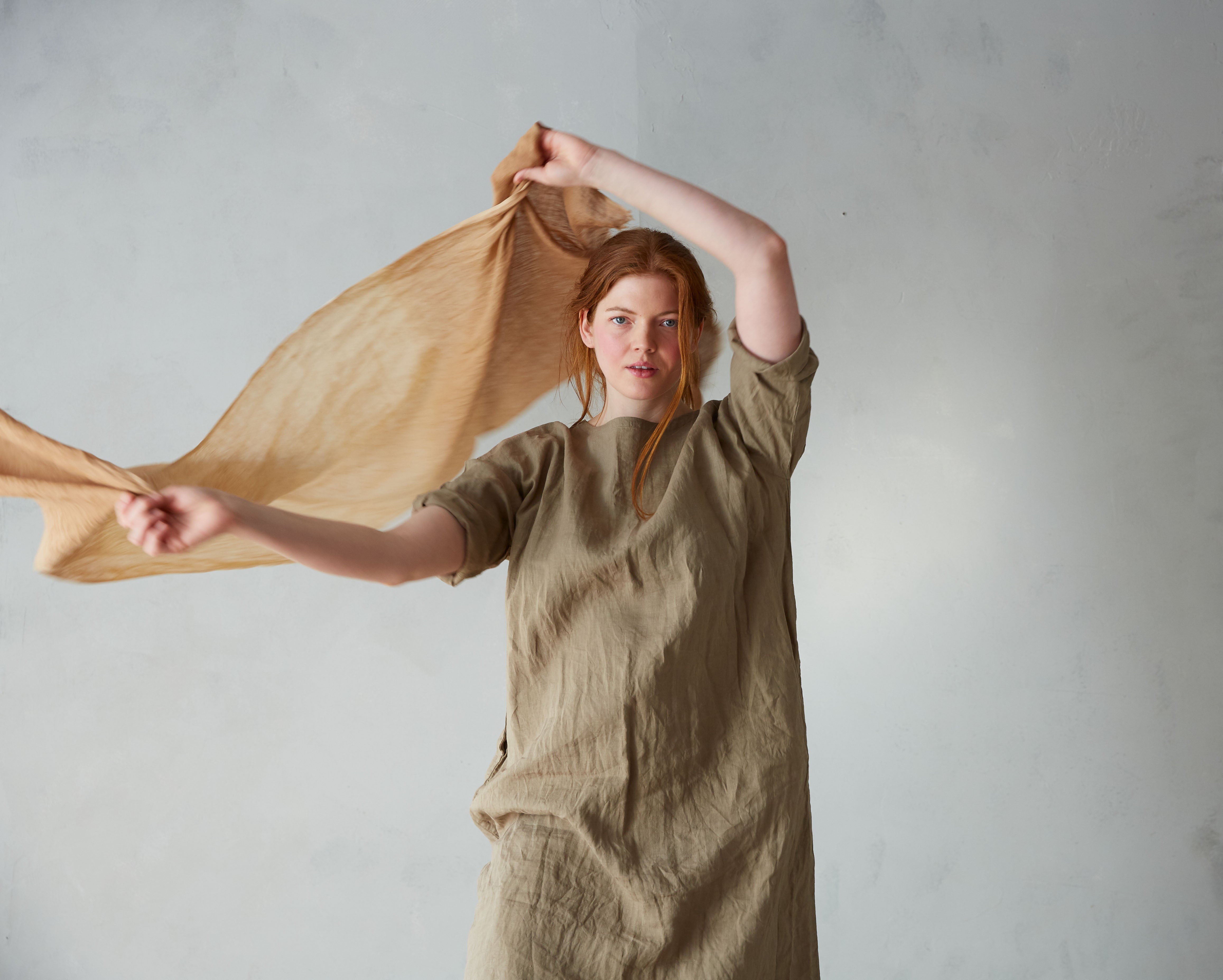 Roomy Linen Dress – Light Olive