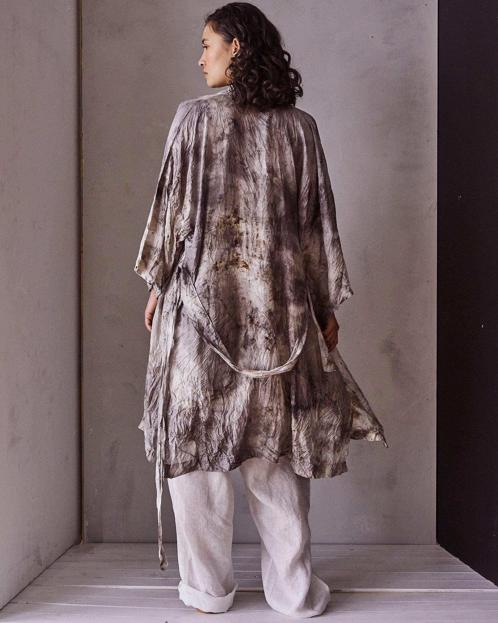 Naturally Dyed Short Kimono in Silk 