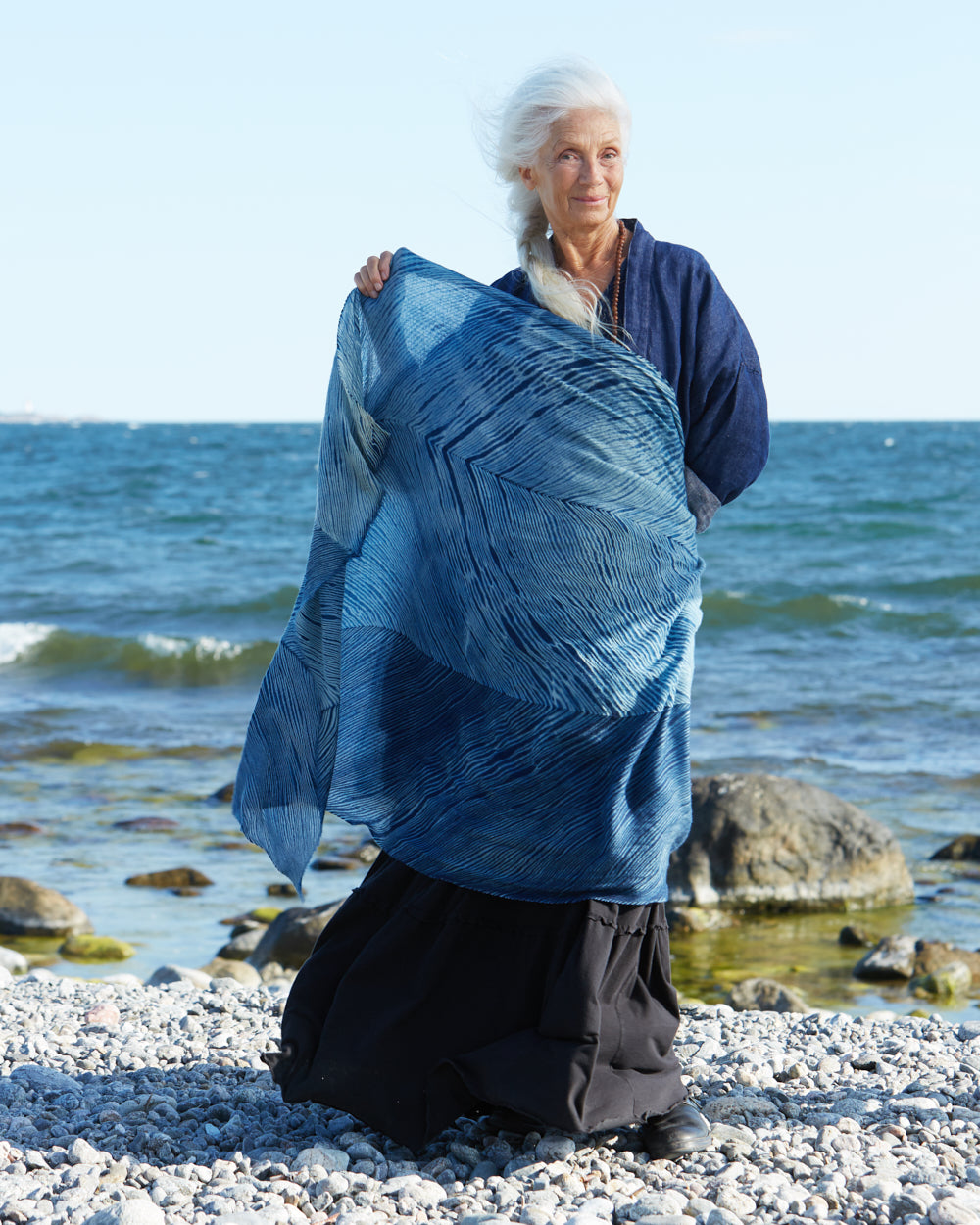 Arashi Shibori Indigo Pashmina Wool Shawl 